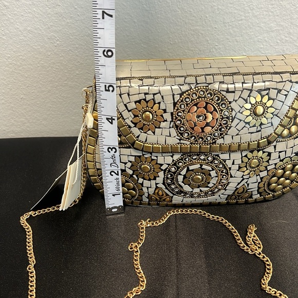 Antik Kraft | Metal Mosaic Purse w/ Crossbody Strap - Picture 14 of 15